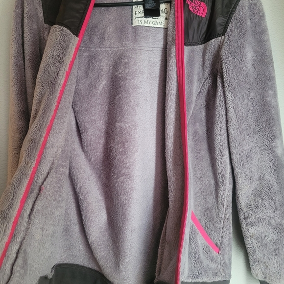 GIRLS FAUX FUR NORTHFACE JACKET - Picture 2 of 3